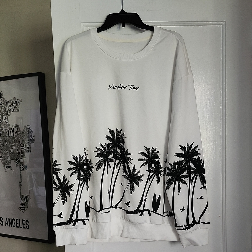 SHEIN White and Black Beach Scene Graphic French Terry Style Sweatshirt NWOT